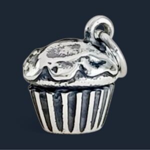 Retired James Avery 925 Sterling Silver Cupcake Charm